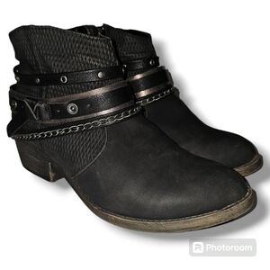 7.5 SO Redbud ankle boots